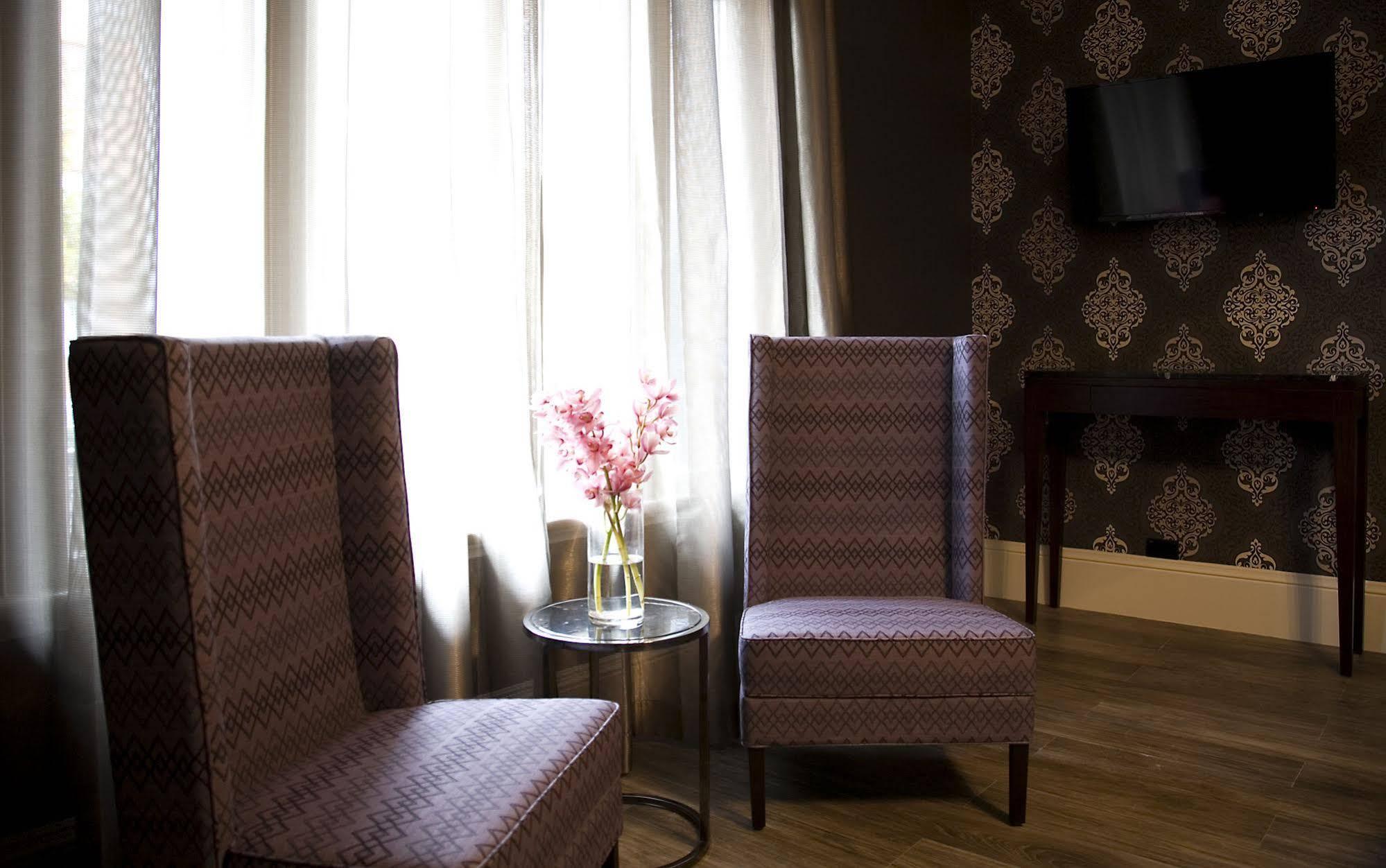 Hotel Challis Potts Point Сидни Екстериор снимка