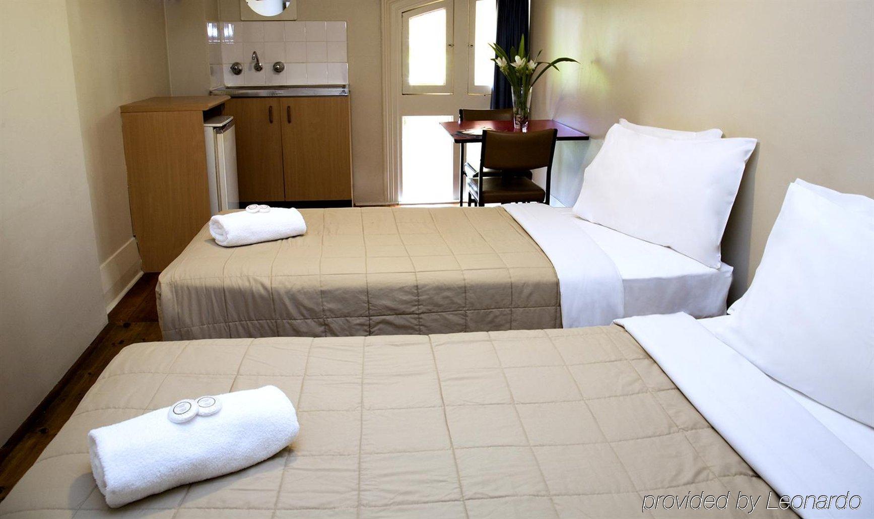 Hotel Challis Potts Point Сидни Екстериор снимка