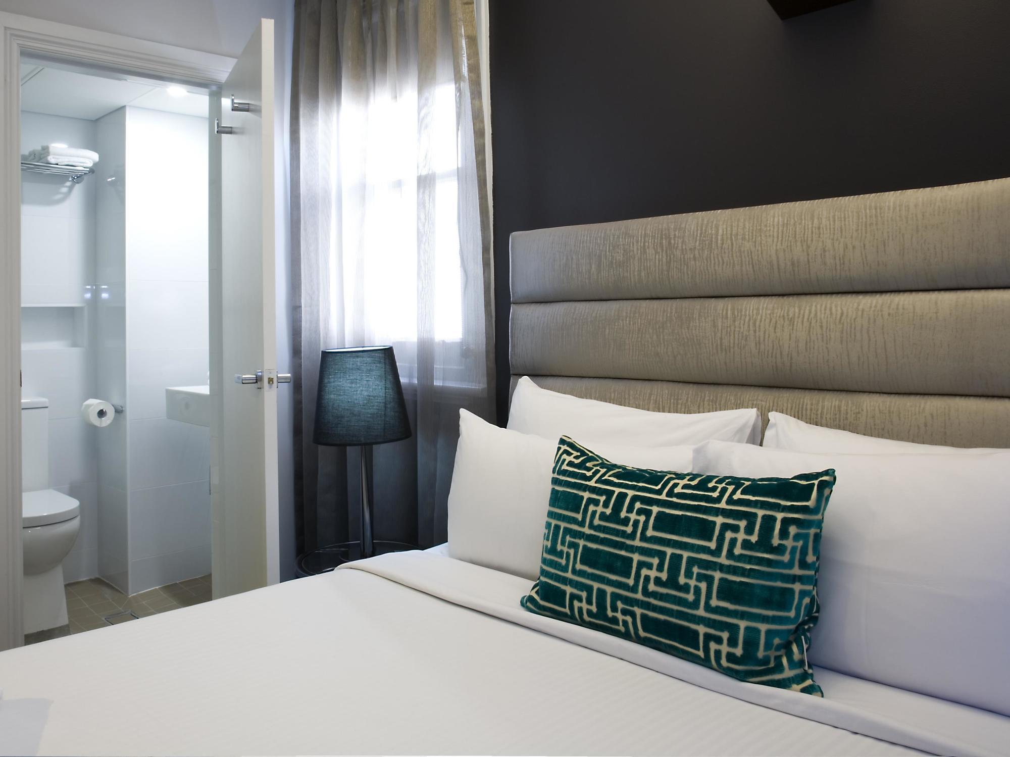 Hotel Challis Potts Point Сидни Екстериор снимка